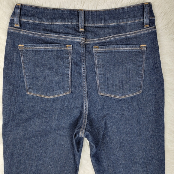 🔥SALE🔥 L.L. Bean Favorite Fit blue jeans womens size 10 Tall - Picture 11 of 12
